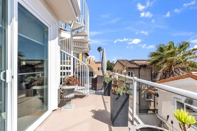 723 N Lucia Ave Unit A, Redondo Beach, CA 90277 - view of balcony