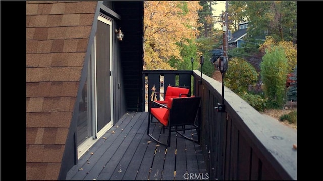 33020 Arrowbear, Running Springs, CA 92382 - view of wooden deck