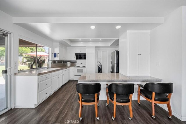 685 Atlantic Ct, Upland, CA 91786 - photo 9