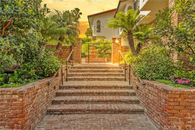 2311 Roscomare Rd Unit 16, Los Angeles, CA 90077 - view of stairway