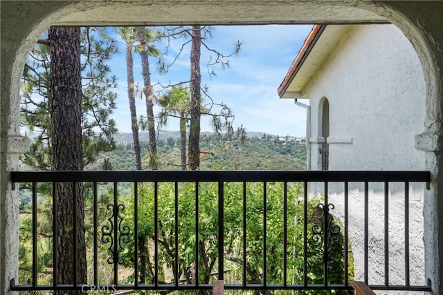 2311 Roscomare Rd Unit 16, Los Angeles, CA 90077 - view of balcony