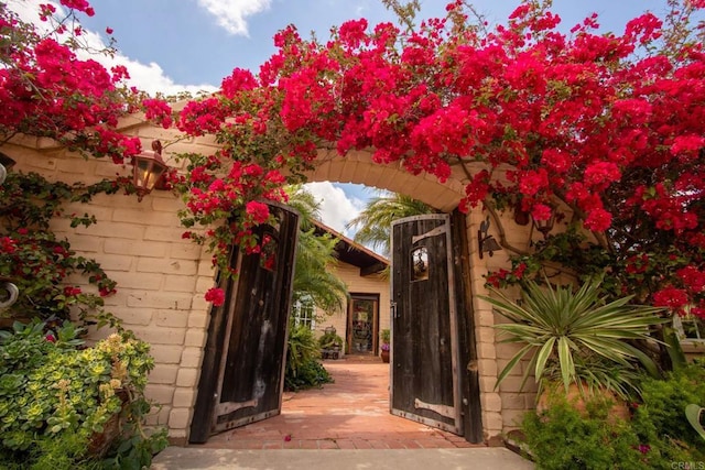 11105 Berry Rd, Valley Center, CA 92082 - doorway to property