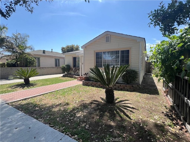 2085 Fashion Ave, Long Beach, CA 90810 - photo 3
