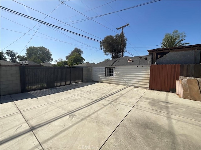 2085 Fashion Ave, Long Beach, CA 90810 - photo 19