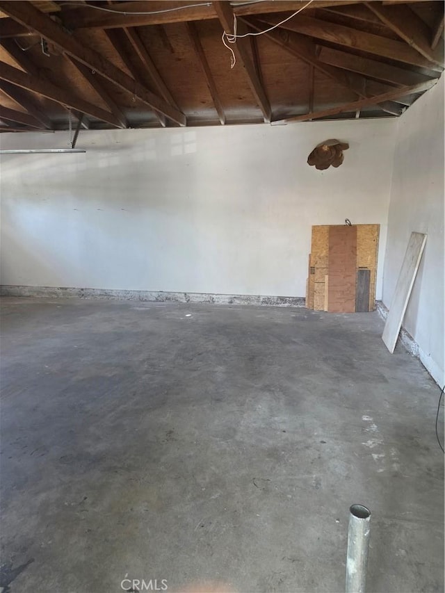 355 Woodlark St, Lancaster, CA 93535 - view of garage