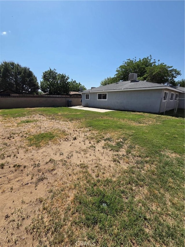 355 Woodlark St, Lancaster, CA 93535 - view of yard with a patio