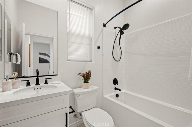 937 E Wonder Ln, Glendora, CA 91740 - full bath featuring toilet, vanity, and shower / washtub combination
