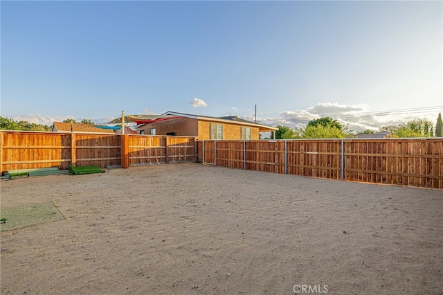 43156 41st St W, Lancaster, CA 93536 - view of yard