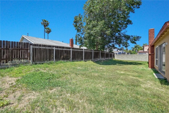 1018 N Millard Ave, Rialto, CA 92376 - view of yard