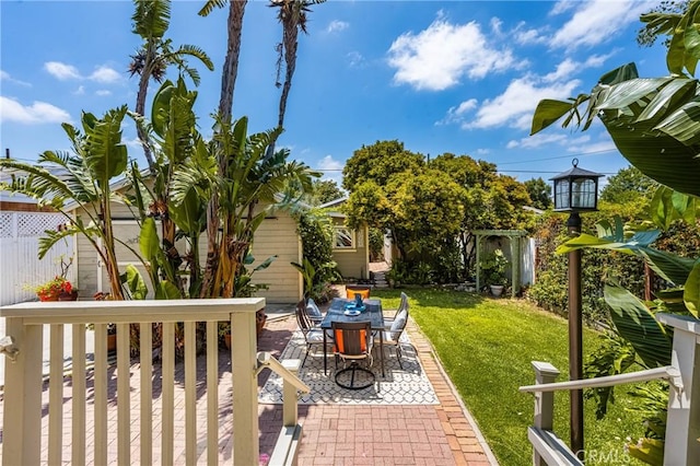 528 E Palmyra Ave, Orange, CA 92866 - view of patio with outdoor dining area