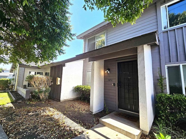 view of exterior entry