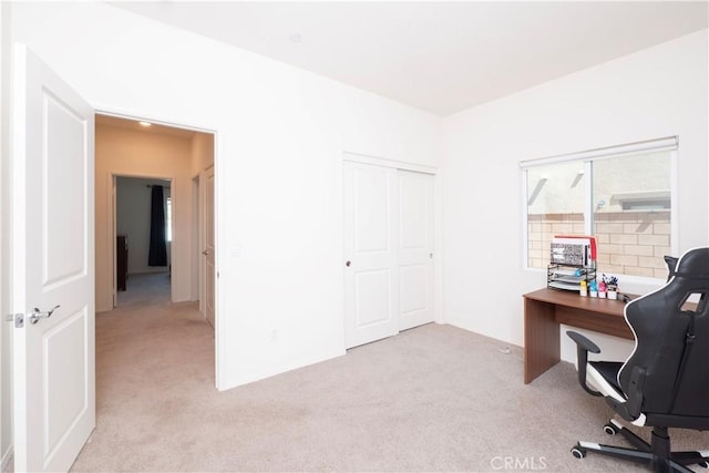 15667 San Diego Ln, Victorville, CA 92394 - office space with light colored carpet