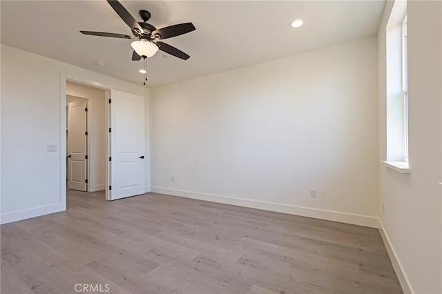 1890 Arrowhead Dr, Paradise, CA 95969 - unfurnished room featuring ceiling fan, wood finished floors, baseboards, and recessed lighting