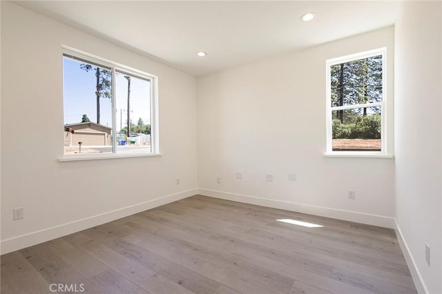 1890 Arrowhead Dr, Paradise, CA 95969 - empty room with baseboards, hardwood / wood-style floors, and recessed lighting