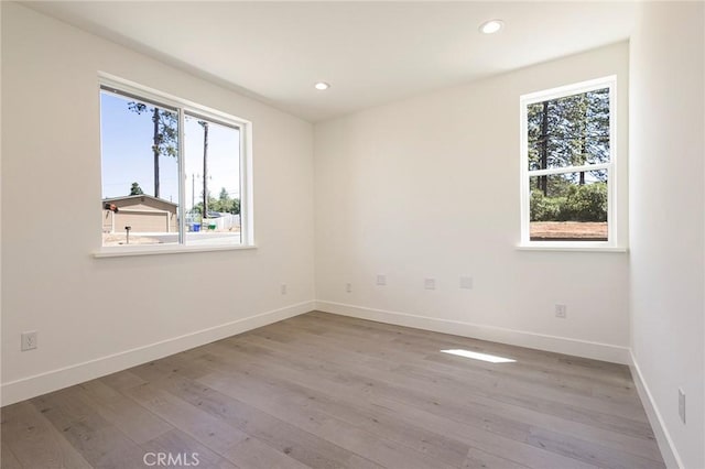 1890 Arrowhead Dr, Paradise, CA 95969 - empty room with baseboards, wood finished floors, and recessed lighting