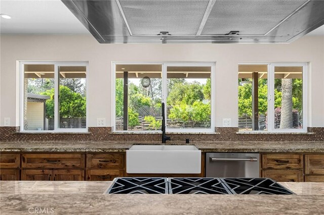 201 Valley View Dr, Oroville, CA 95966 - kitchen featuring a sink, stone counters, tasteful backsplash, and recessed lighting