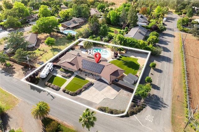 201 Valley View Dr, Oroville, CA 95966 - aerial overview of property's location featuring property parcel outlined and a pool area