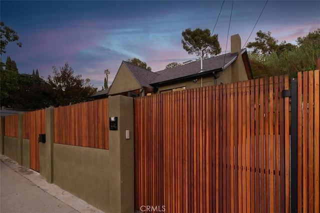 2136 Echo Park Ave, Los Angeles, CA 90026 - view of gate