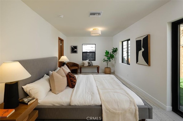 2136 Echo Park Ave, Los Angeles, CA 90026 - bedroom featuring baseboards