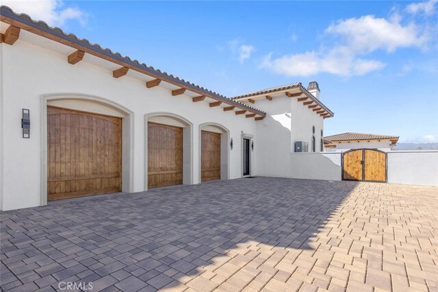 277 Crestview Ave, Camarillo, CA 93010 - garage with a gate and decorative driveway
