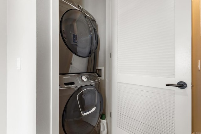 6132 Colt Pl Unit 101, Carlsbad, CA 92009 - laundry area featuring stacked washer / dryer