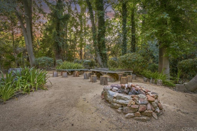6036 Rainbow Heights Rd, Fallbrook, CA 92028 - view of yard at dusk