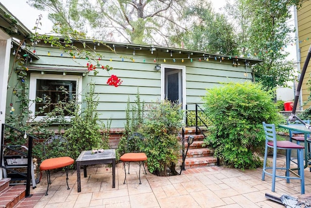 22460 Venido Rd, Woodland Hills, CA 91364 - view of patio