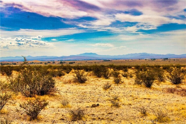 777 Valley Wells Rd, Hinkley, CA 92347