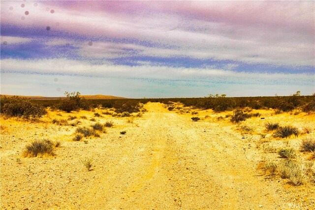 777 Valley Wells Rd, Hinkley, CA 92347