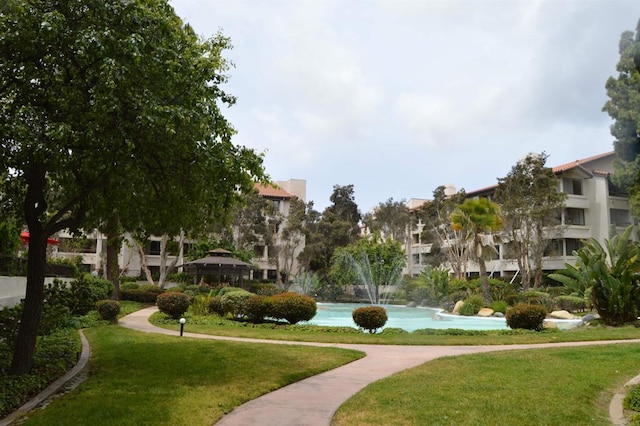 5845 Friars Rd Unit 1316, San Diego, CA 92110 - view of property's community featuring a yard