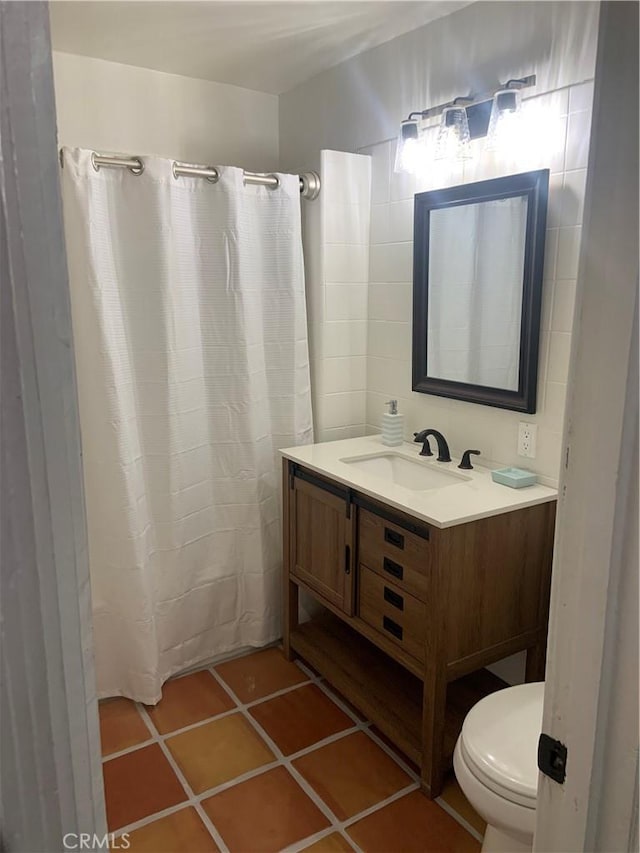 15251 Chatsworth St, San Fernando, CA 91345 - photo 11