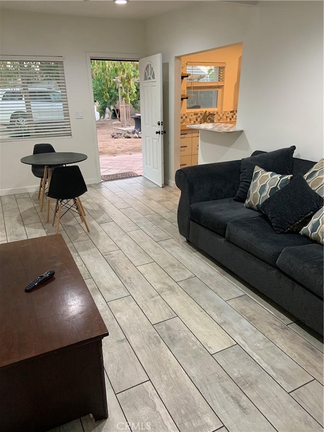 15251 Chatsworth St, San Fernando, CA 91345 - photo 22