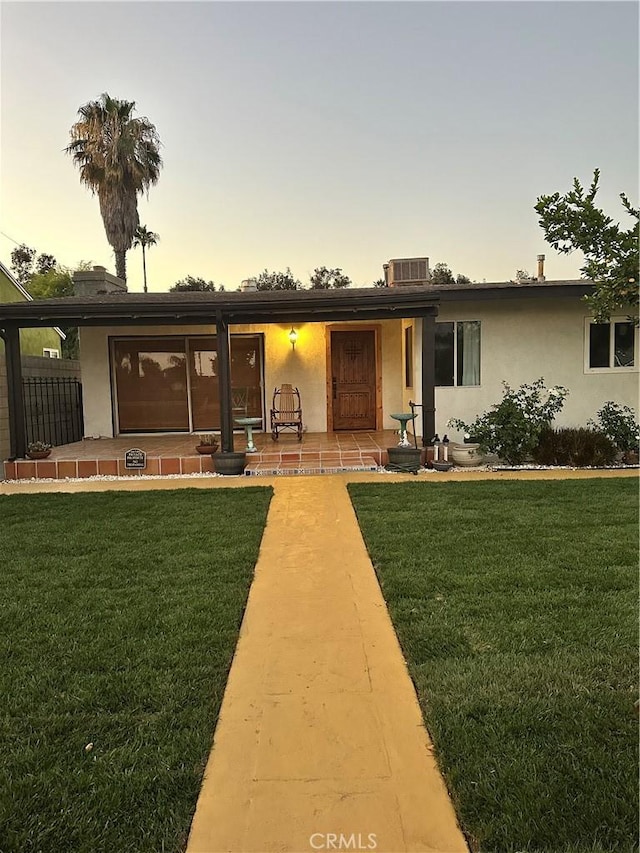 15251 Chatsworth St, San Fernando, CA 91345 - photo 1