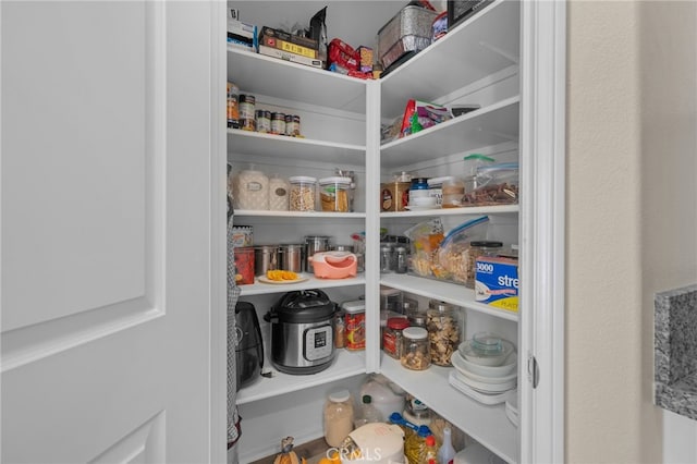 4736 Marrieta St, Jurupa Valley, CA 91752 - view of pantry