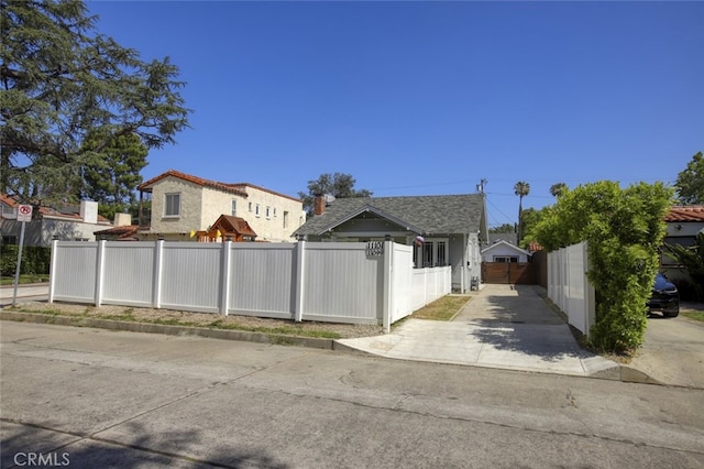 11101 Sarah St, Toluca Lake, CA 91602 - bungalow-style house with driveway