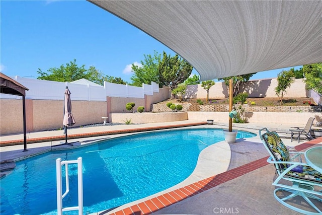 12546 Autumn Leaves Ave, Victorville, CA 92395 - photo 43