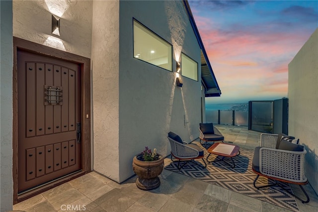 7655 Caminito Avola Ln, Jolla, CA 92037 - entrance to property with stucco siding