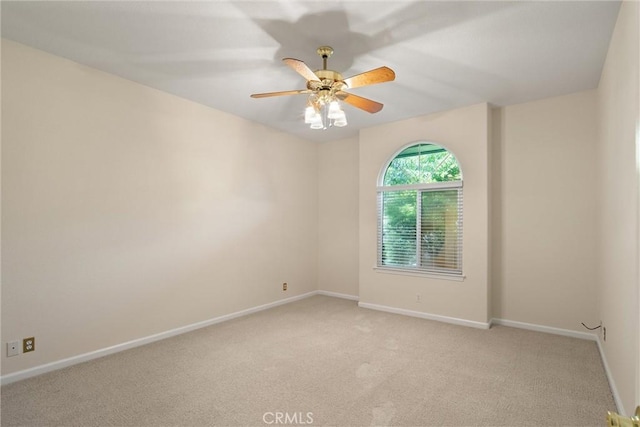 43 Edgewater Ct, Chico, CA 95928 - unfurnished room with light colored carpet and ceiling fan