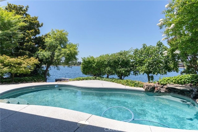 43 Edgewater Ct, Chico, CA 95928 - outdoor pool featuring a water view