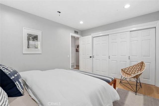5839 Parkmor Rd, Calabasas, CA 91302 - bedroom with a closet, recessed lighting, and wood finished floors