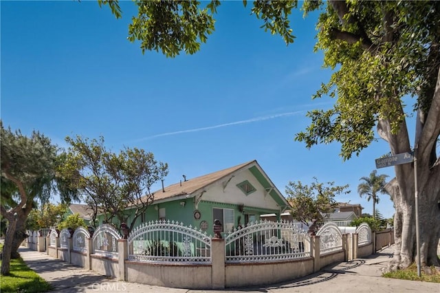 1550 E Sandison St, Wilmington, CA 90744 - view of front of house with a fenced front yard and a gate