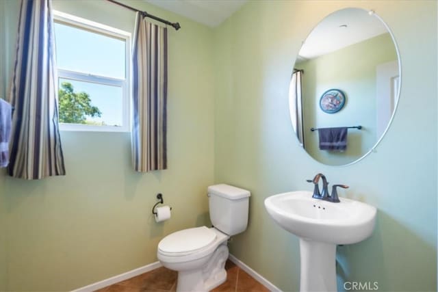 287 Tom Mcguinness Jr Cir, Fallbrook, CA 92028 - bathroom with toilet, baseboards, and tile patterned floors