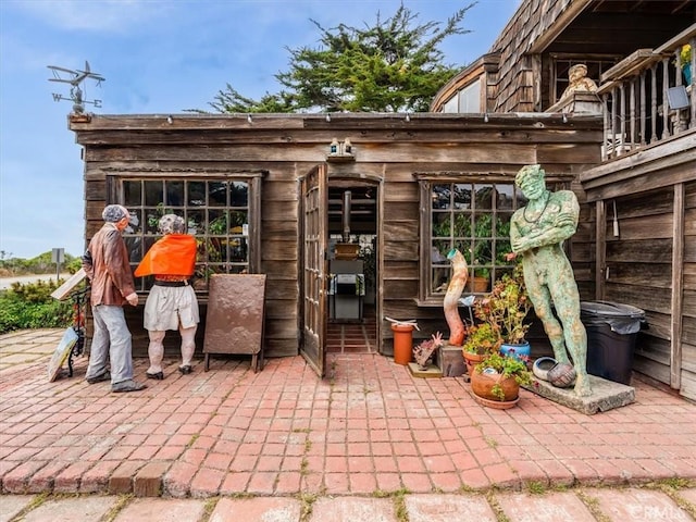 6570 Moonstone Beach Dr, Cambria, CA 93428 - view of patio / terrace
