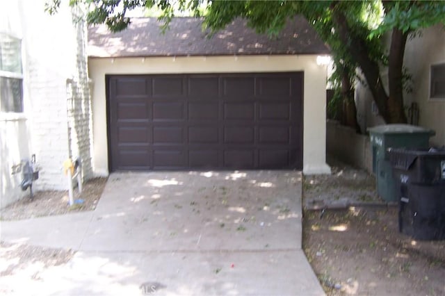3069 N F St, San Bernardino, CA 92405 - garage featuring concrete driveway
