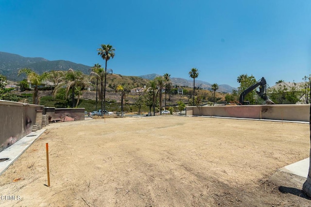 3873 Lilac Canyon Ln, Altadena, CA 91001