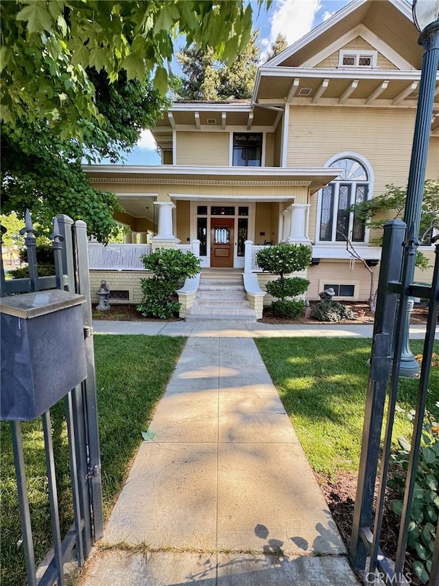 631 N Encina St, Visalia, CA 93291 - photo 2