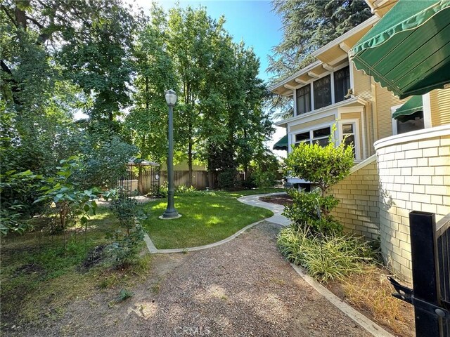631 N Encina St, Visalia, CA 93291 - photo 72