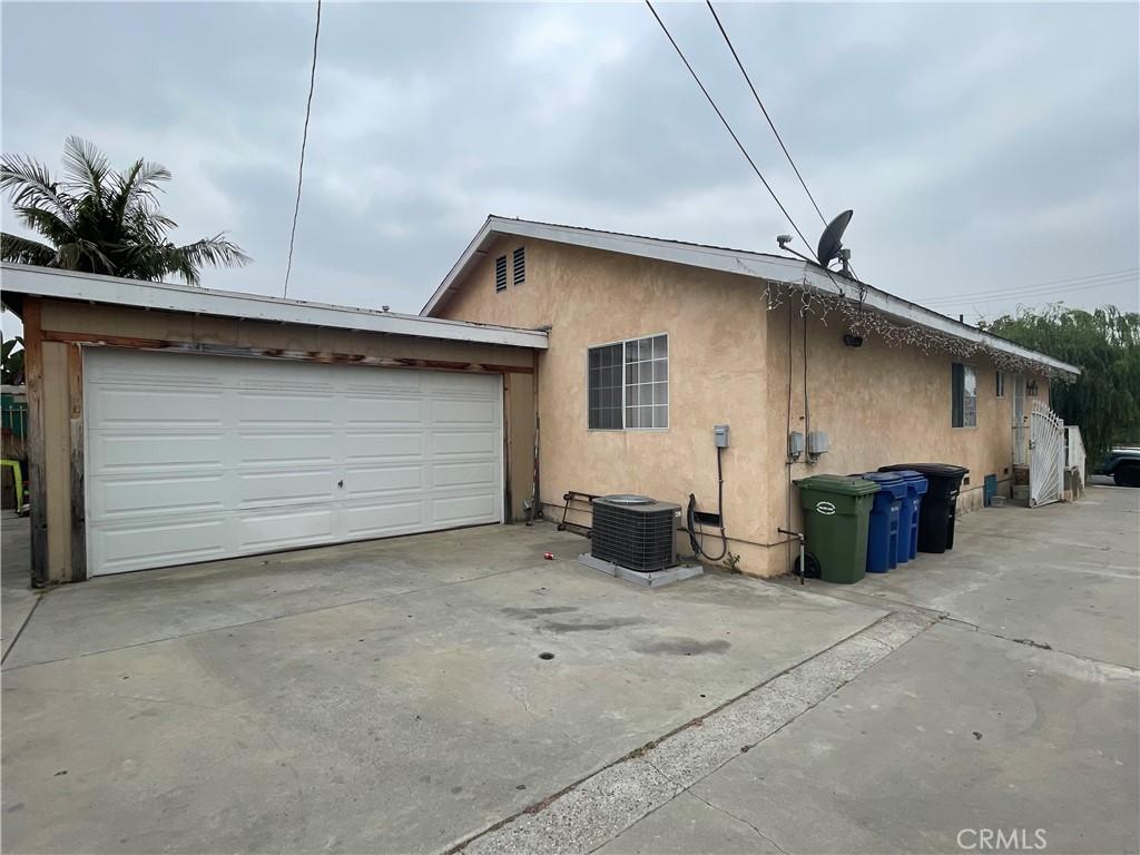 322 N Ditman Ave, Los Angeles, CA 90063 - photo 3