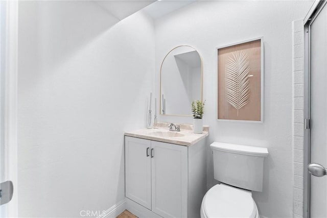 28705 Charreadas, Laguna Niguel, CA 92677 - bathroom with toilet, vanity, baseboards, and a shower with door