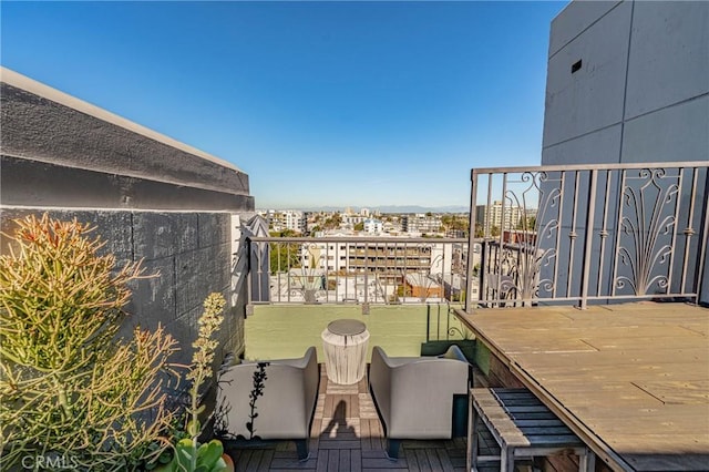 140 Linden Ave Unit 615, Long Beach, CA 90802 - view of balcony